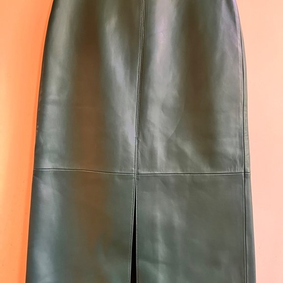 GIVENCHY NWT $3790. FOREST GREEN LEATHER PENCIL SKIRT S 2 RUNWAY - Picture 4 of 9